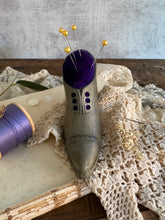 Load image into Gallery viewer, Victorian Style Pin Cushion Shoes