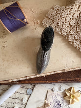 Load image into Gallery viewer, Victorian Style Pin Cushion Shoes