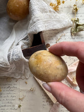 Load image into Gallery viewer, Three Marble Eggs