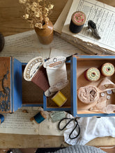 Load image into Gallery viewer, Wooden Cantilever Vintage Sewing Box