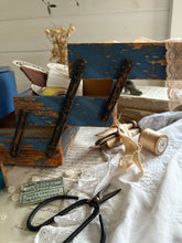 Load image into Gallery viewer, Wooden Cantilever Vintage Sewing Box