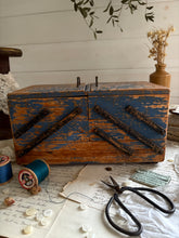 Load image into Gallery viewer, Wooden Cantilever Vintage Sewing Box