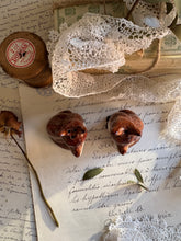 Load image into Gallery viewer, Pair Quail Ceramic Fox Salt Pepper Pots