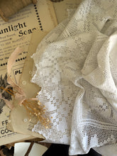 Load image into Gallery viewer, Large Vintage Lace Tablecloth