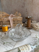 Load image into Gallery viewer, Vintage Clear Glass Lemon Juicer
