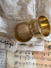 Load image into Gallery viewer, Vintage Napkin Rings