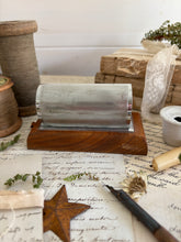 Load image into Gallery viewer, Vintage Perpetual Desk Calendar