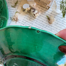 Load image into Gallery viewer, Antique Majolica Green Leaf & Geranium Plates