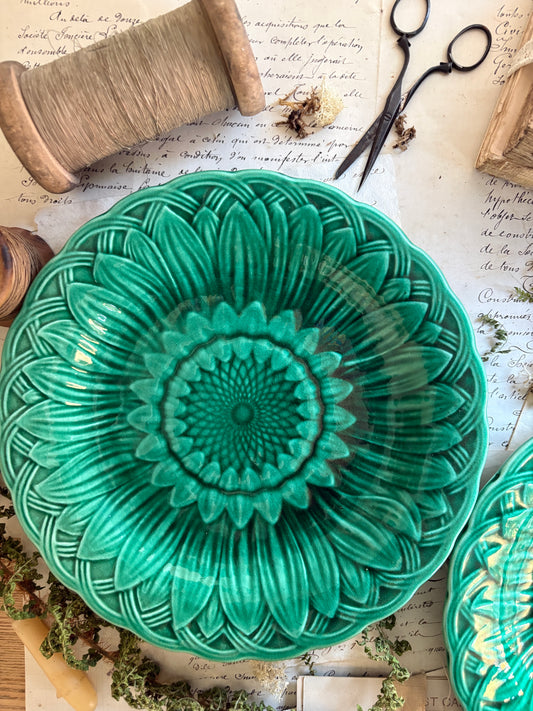 Antique Majolica Green Sunflower and Leaf Ware Plate