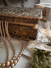 Load image into Gallery viewer, Decorative Raised-Relief Hinged Box