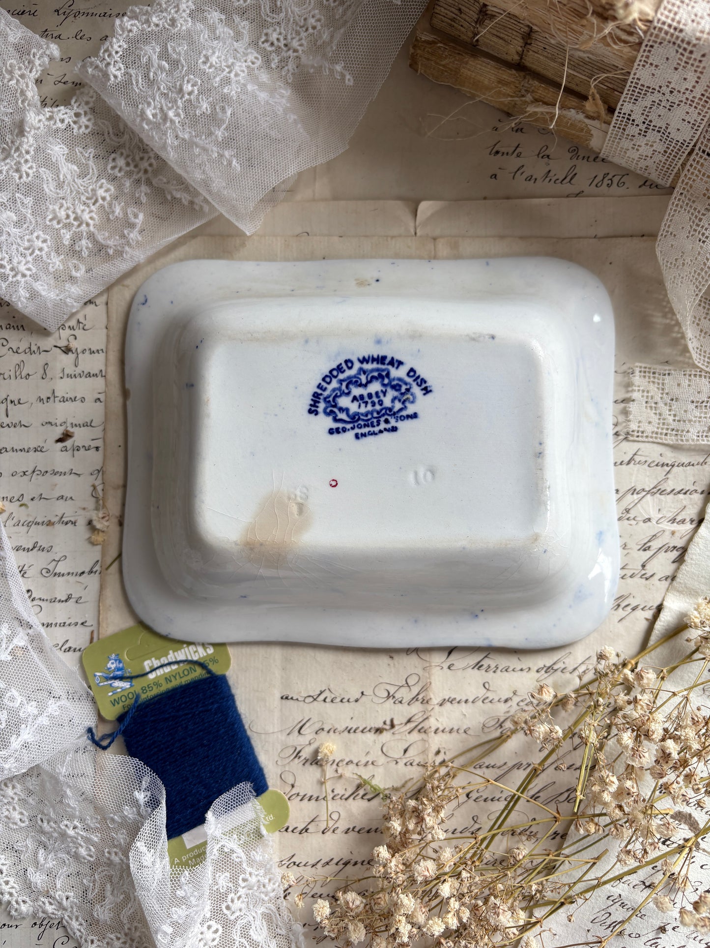 Vintage Blue & White Shredded Wheat Dish