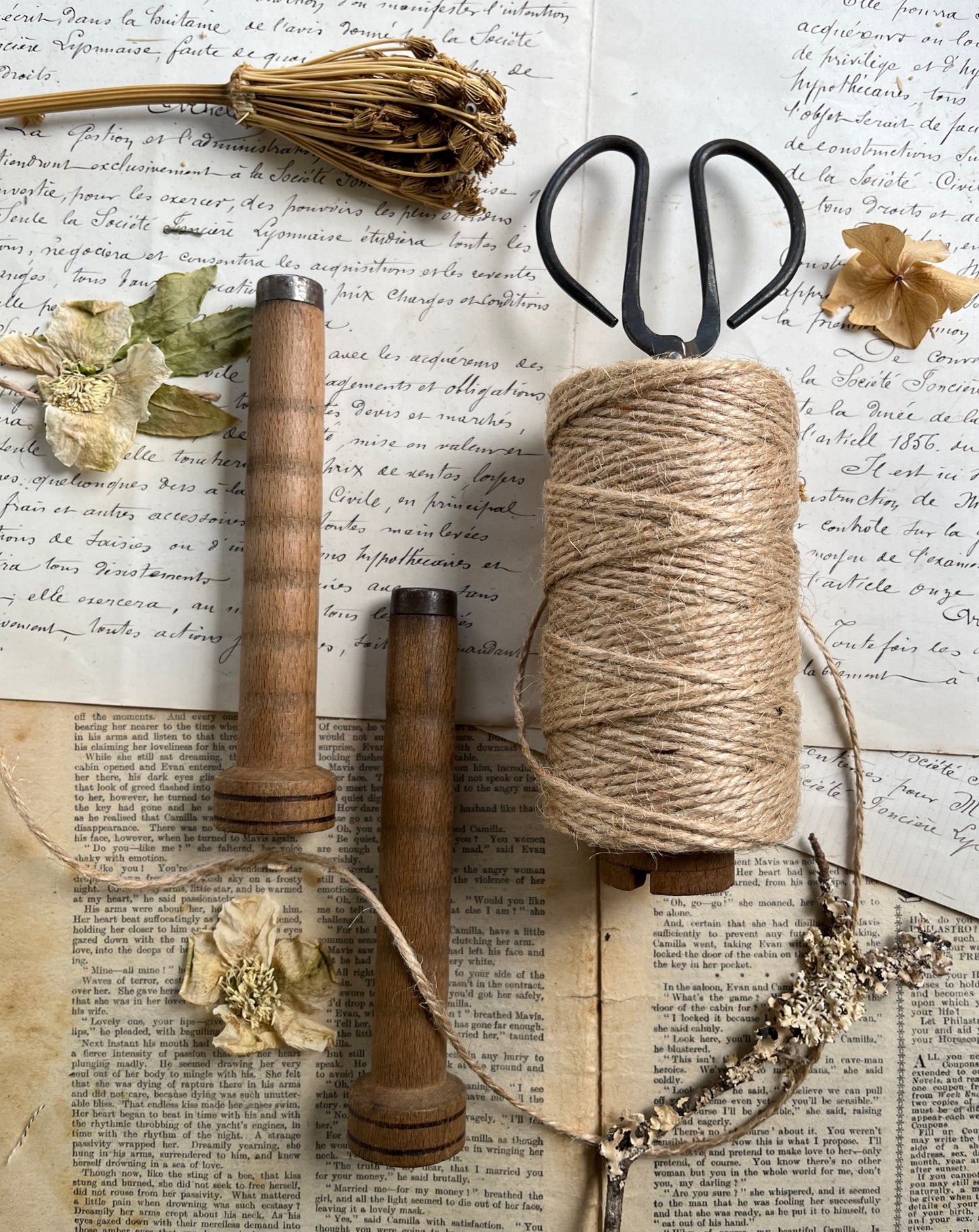 Small Vintage Wooden Bobbins