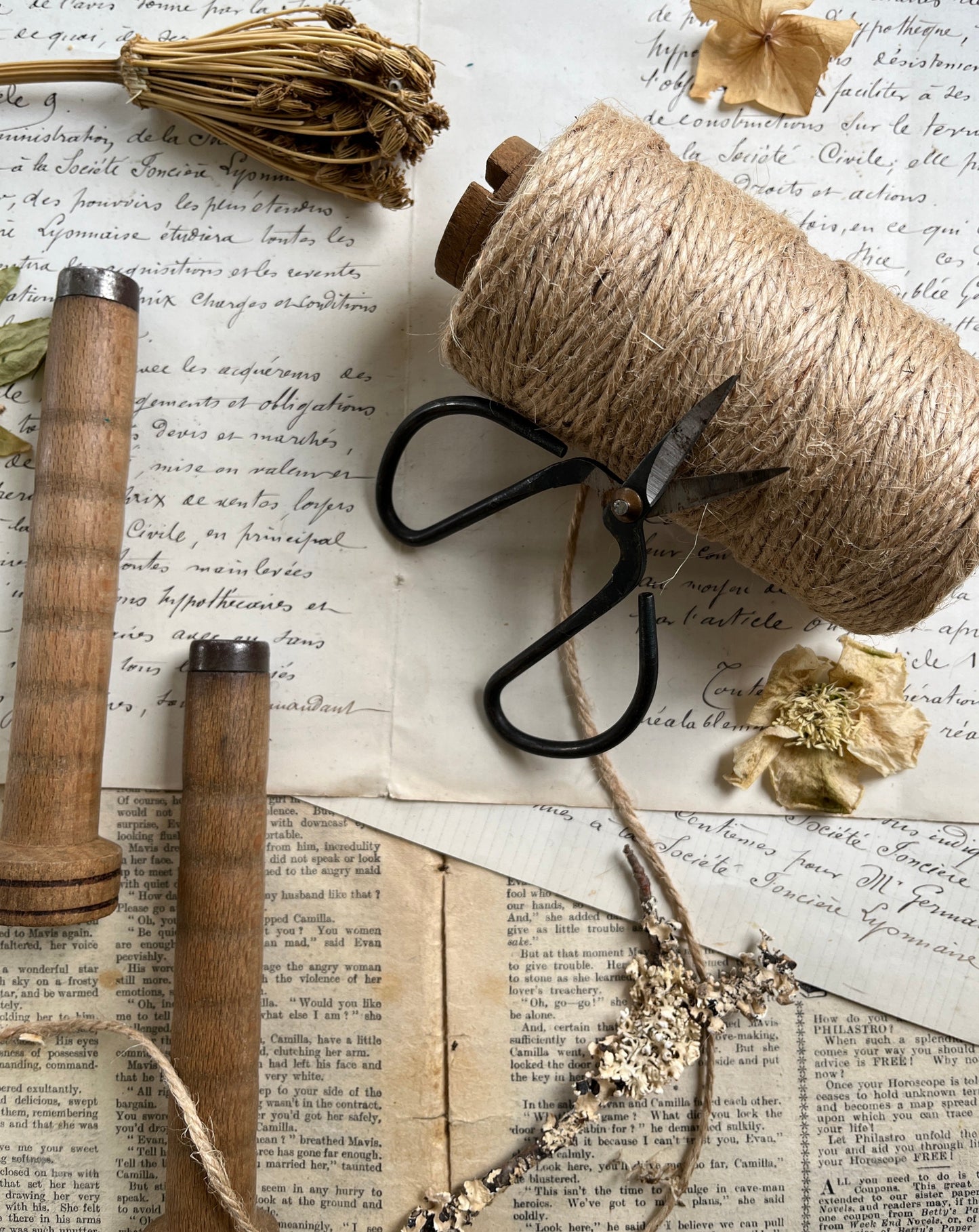 Small Vintage Wooden Bobbins