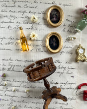 Load image into Gallery viewer, Miniature Dollshouse Homeware Accessories

