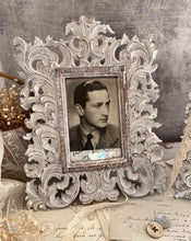 Load image into Gallery viewer, Whitewashed Wooden Decorative Frames
