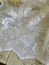 Load image into Gallery viewer, Vintage Lace  Linen Tablecloth
