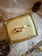 Load image into Gallery viewer, Vintage Cheese Dish
