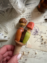 Load image into Gallery viewer, Vintage Mechanical Bottle Stopper
