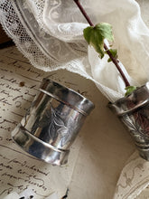 Load image into Gallery viewer, Two Vintage Napkin Rings
