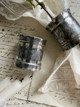 Load image into Gallery viewer, Two Vintage Napkin Rings
