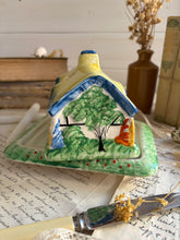 Load image into Gallery viewer, Vintage Cottage Design Butter Dish
