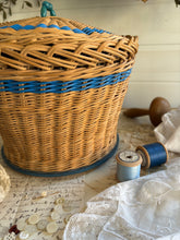 Load image into Gallery viewer, Vintage Wicker Lidded Basket
