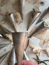 Load image into Gallery viewer, Set Of Nutbrown Vintage Cream Horns
