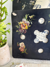 Load image into Gallery viewer, Antique Black Lacquered papier Mache Wall Holder
