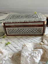 Load image into Gallery viewer, Vintage Mother Of Pearl Jewellery Box
