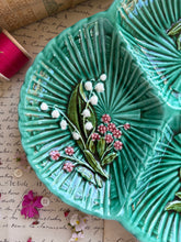Load image into Gallery viewer, Turquoise German Majolica Dish
