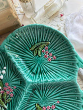 Load image into Gallery viewer, Turquoise German Majolica Dish
