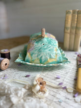Load image into Gallery viewer, Vintage Avon Ware Butter Dish
