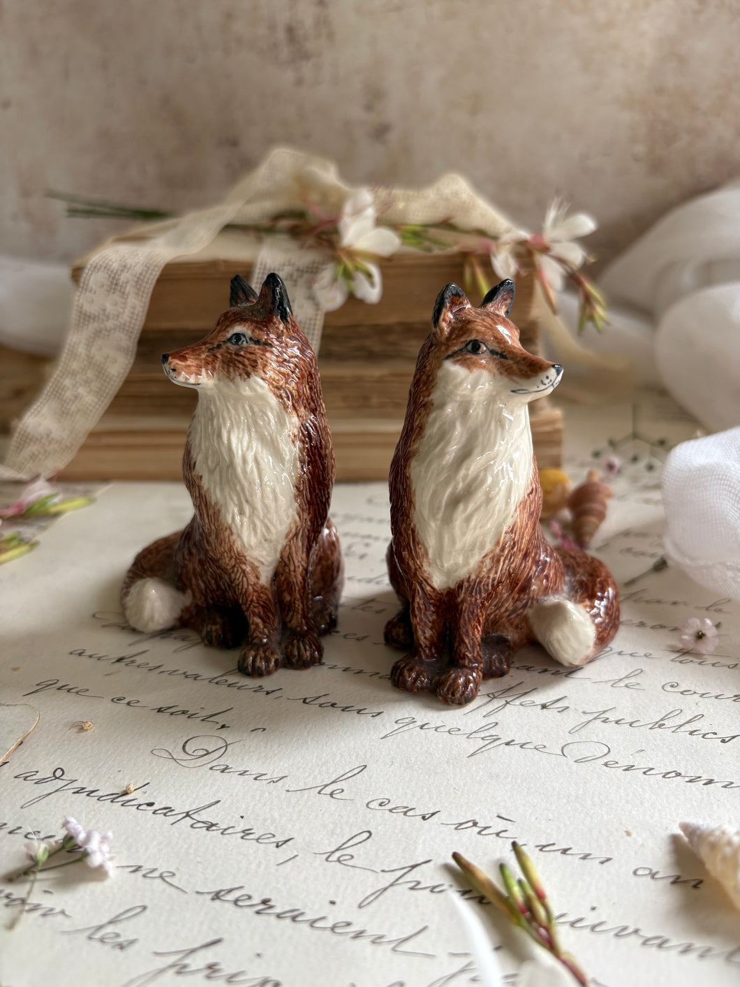 Vintage Red Fox Ceramic Salt & Pepper Pots