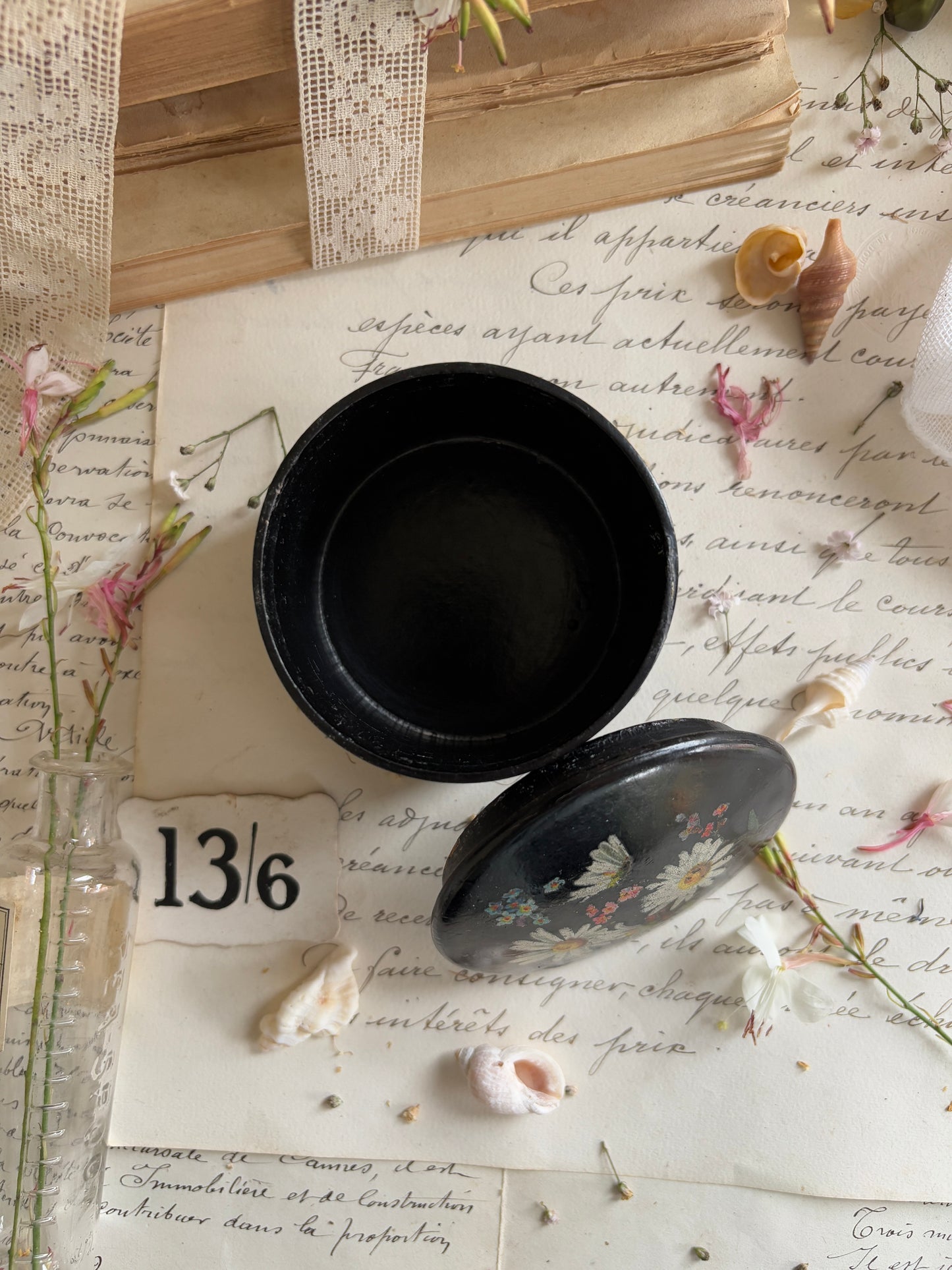 Vintage Black Papier-Mâché Round Pot with Lid