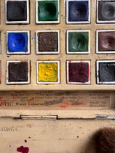 Load image into Gallery viewer, Vintage Winsor &amp; Newton Metal Watercolour Paint Tin
