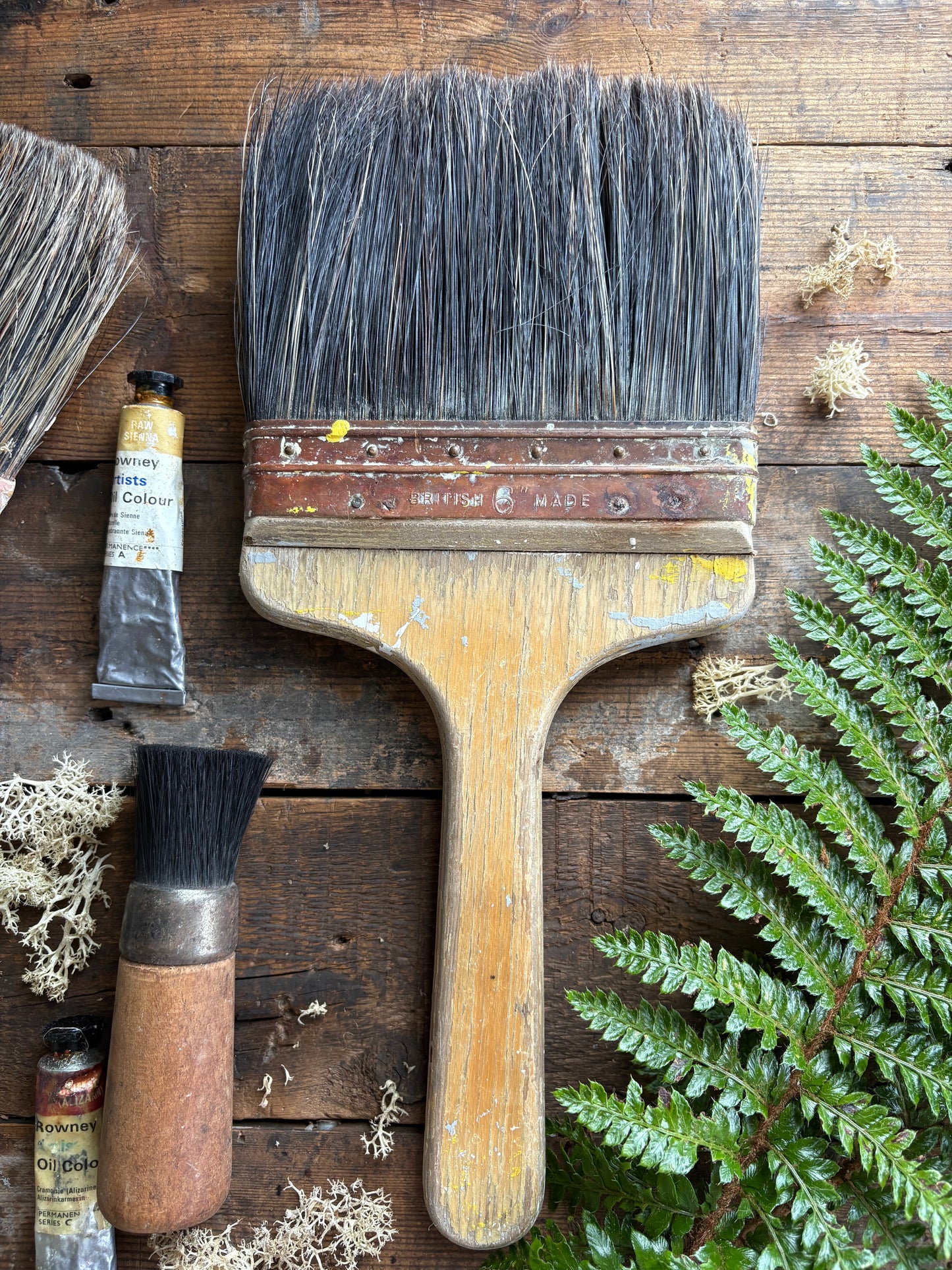 Set of Three Old Decorators  Brushes