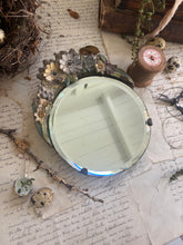 Load image into Gallery viewer, Vintage Round Barbola Mirror
