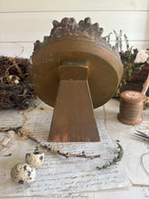Load image into Gallery viewer, Vintage Round Barbola Mirror
