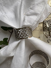Load image into Gallery viewer, Vintage Napkin Rings
