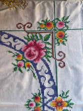 Load image into Gallery viewer, Vintage Square Embroidered Tablecloth with Six Matching Napkins
