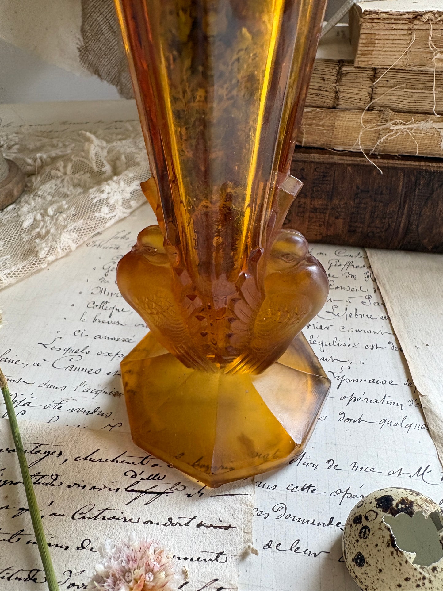Vintage Czech Amber Glass Pigeons / Tauben Vase