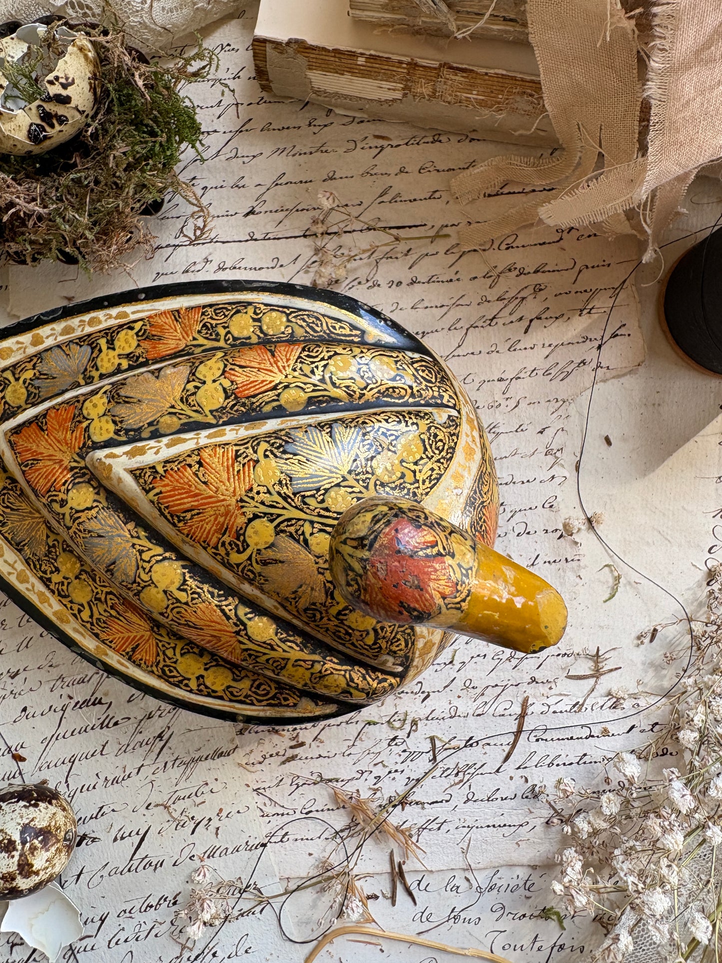 Antique Papier Mâché Lidded Duck Box