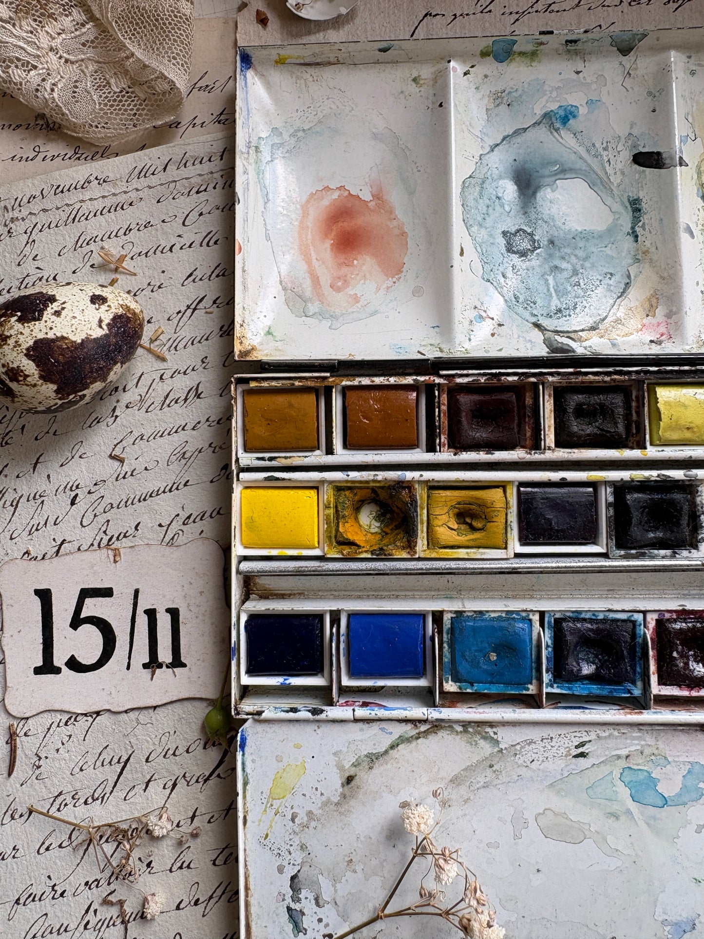 Vintage Winsor & Newton Portable Watercolour Paint Tin