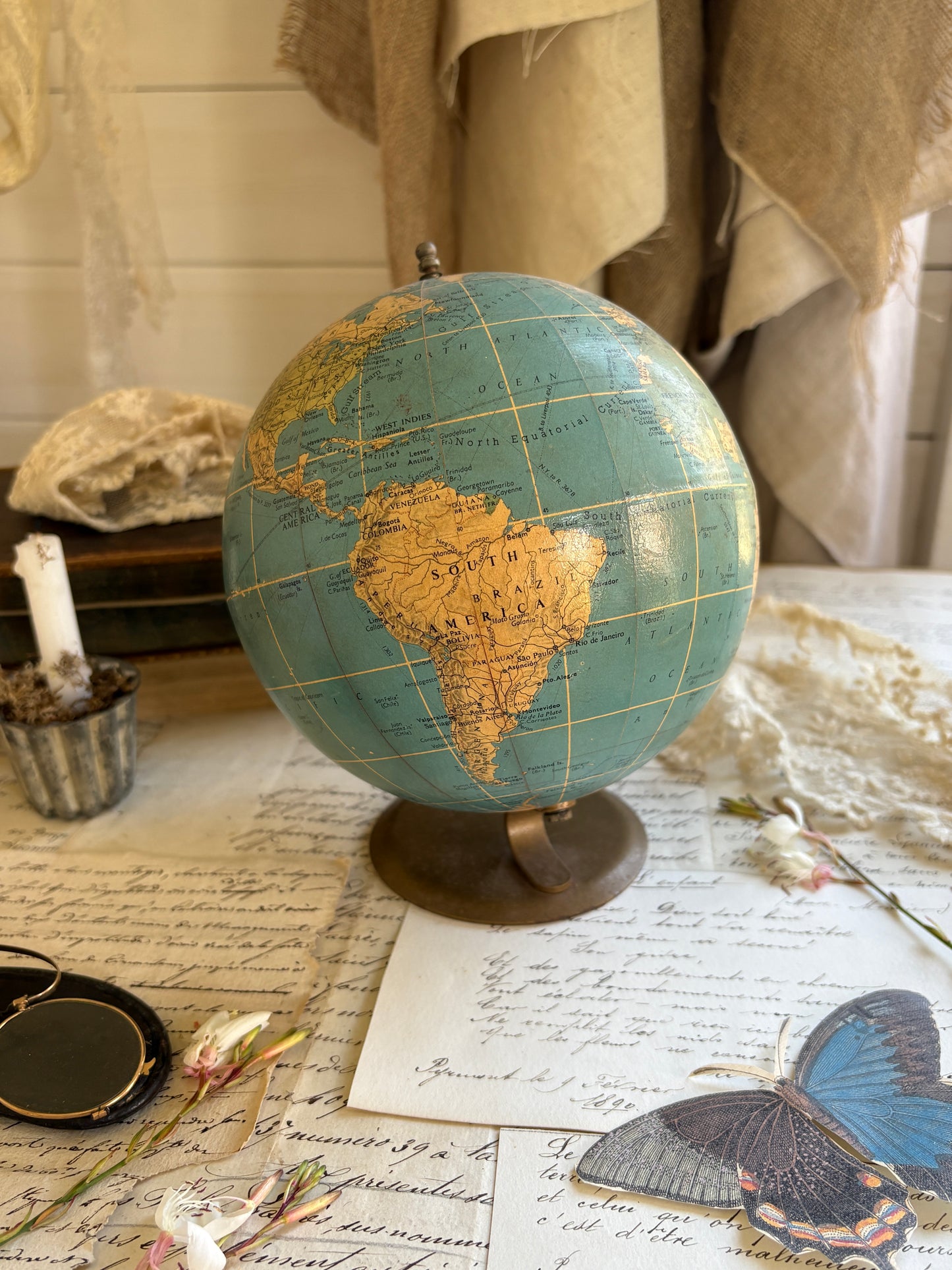 Vintage 1950s Philips London Library Globe
