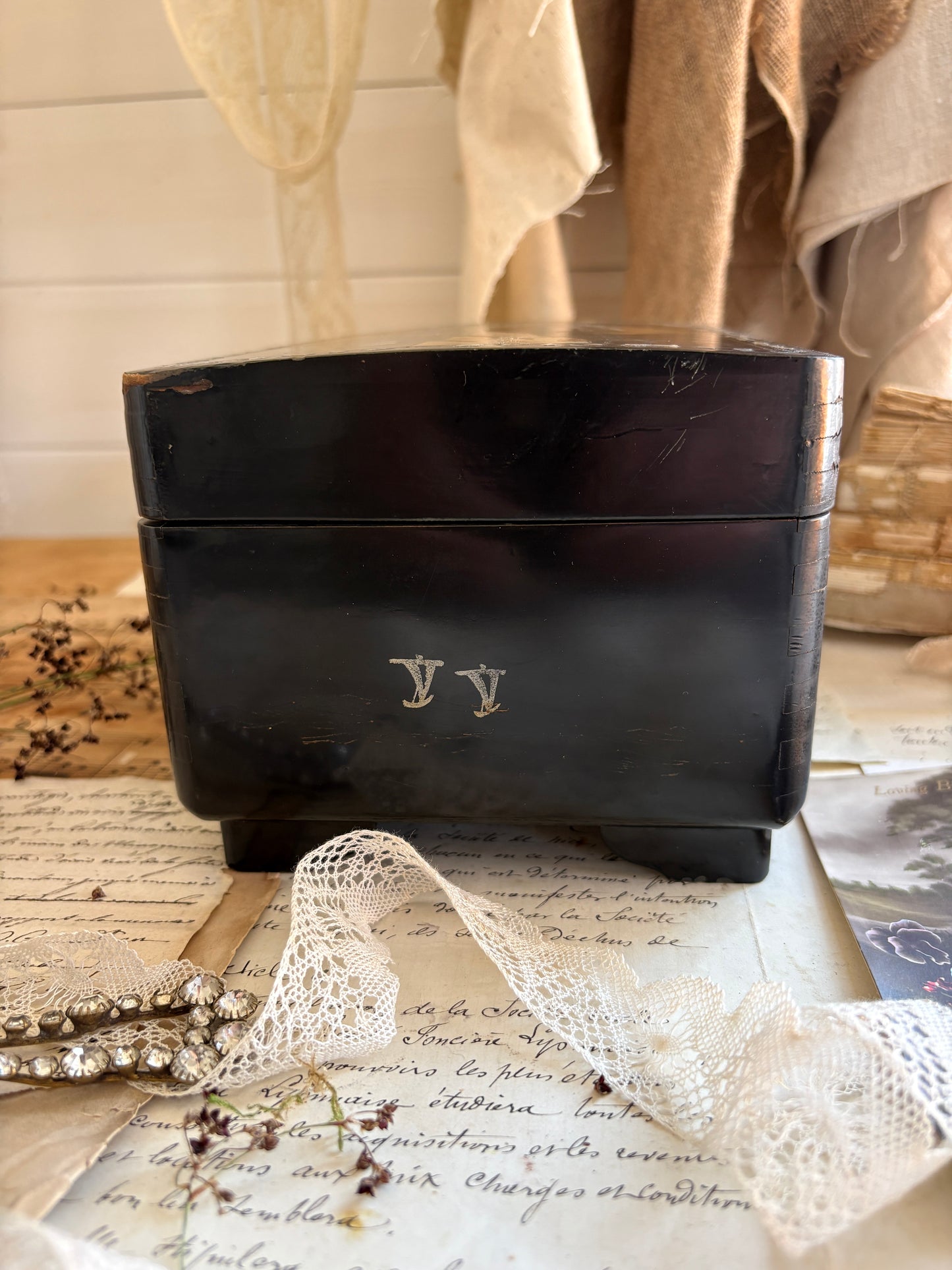 Vintage Japanese Lacquer Musical Jewellery Box