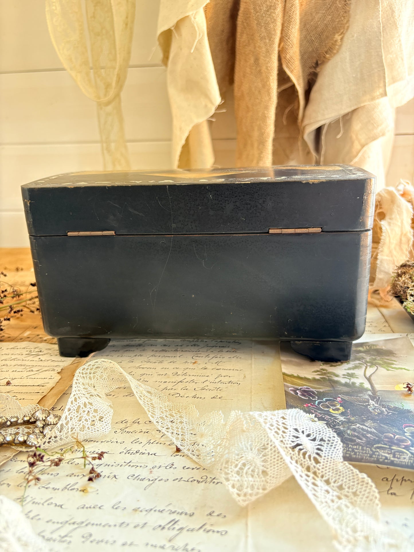 Vintage Japanese Lacquer Musical Jewellery Box