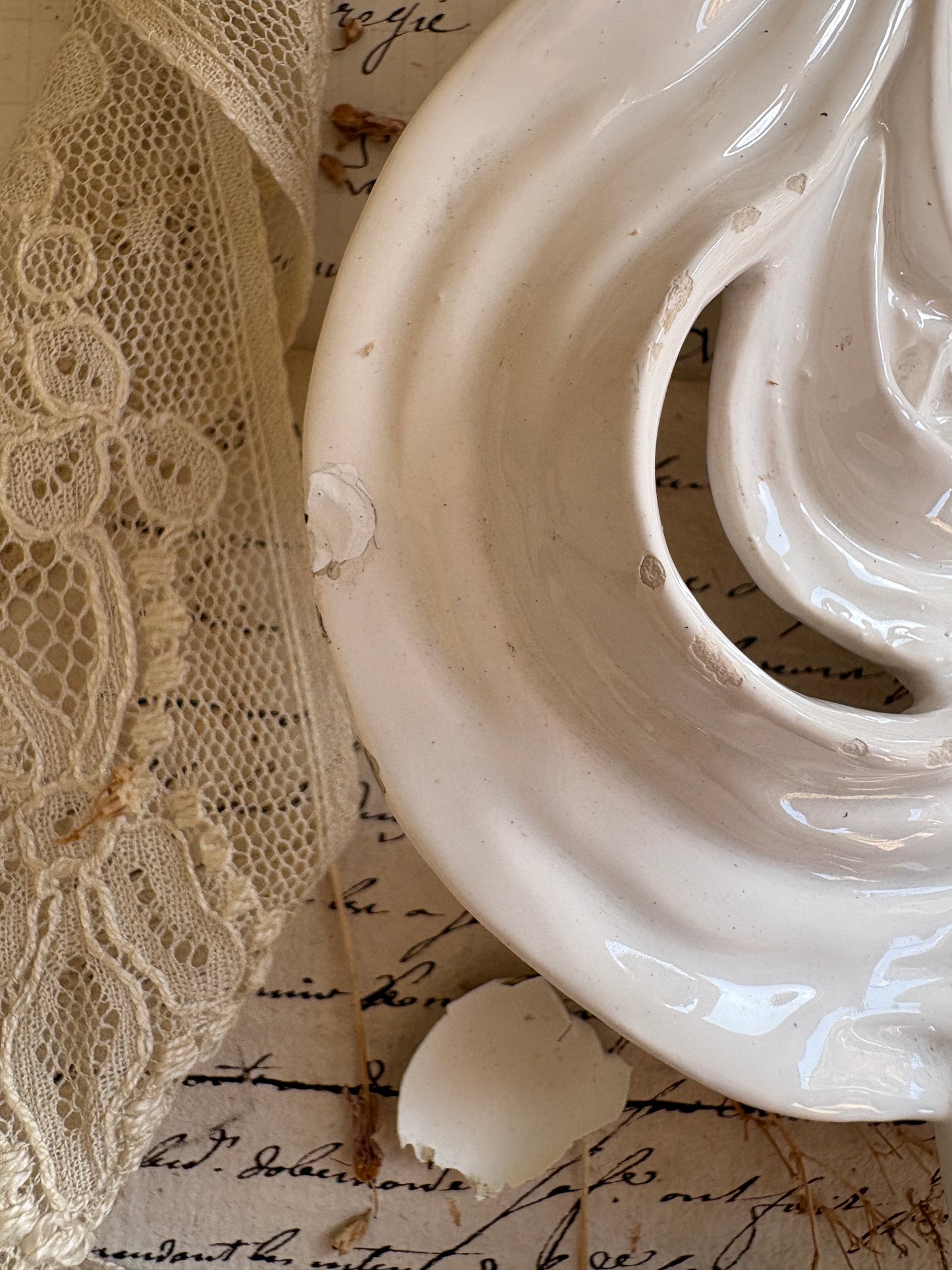 Portuguese Majolica Sunburst Relief Serving Dish