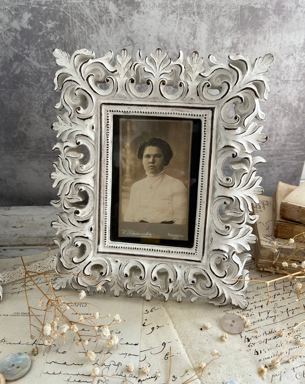 White Wooden Decorative Frames