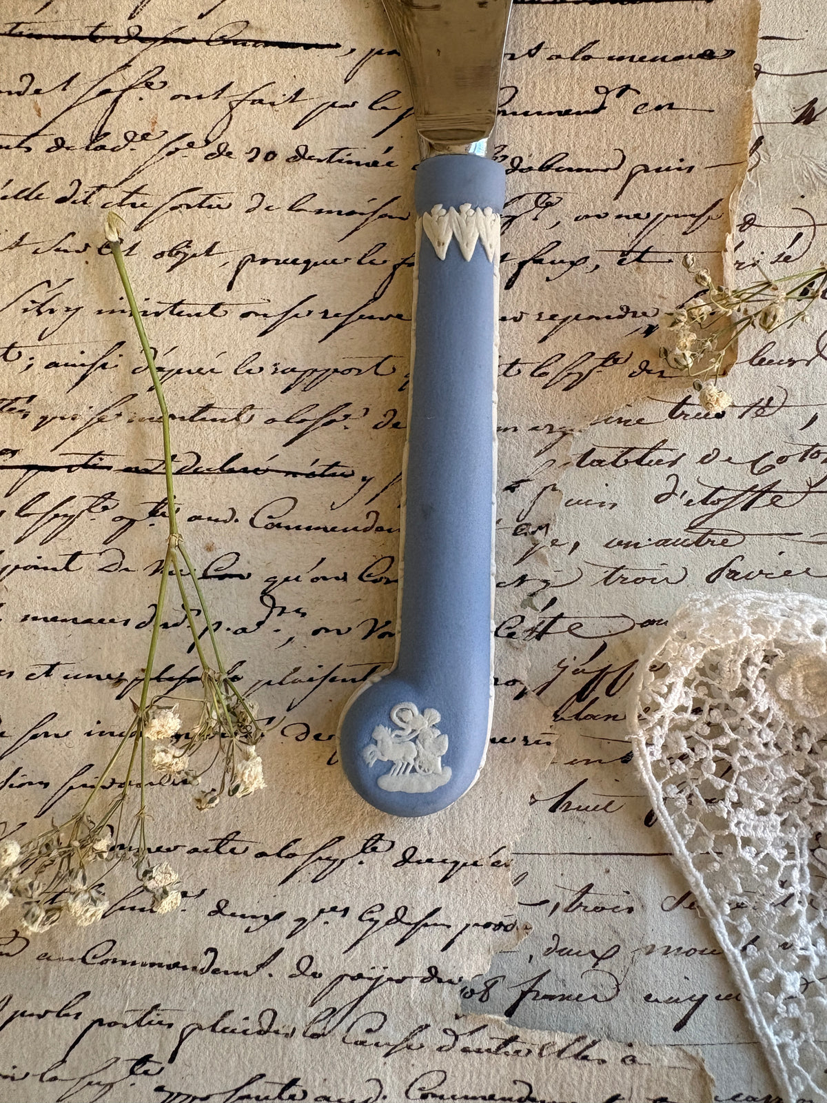Vintage Wedgwood Trinket Pots Butter Knife