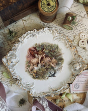 Load image into Gallery viewer, Vintage Cherub Decorative Plates
